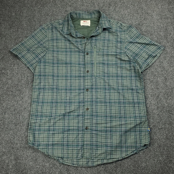 Fjallraven Other - Fjallraven Abisko Hike Shirt Mens Large Short Sleeve Vented Green Blue Plaid